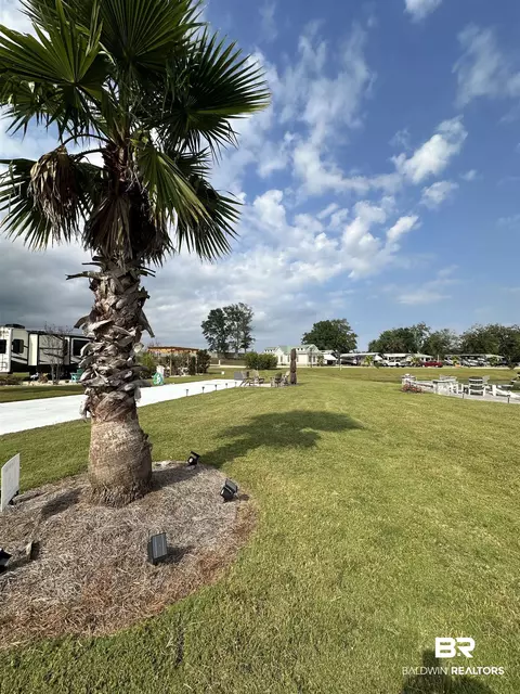 28121 Migratory Way, Elberta, AL 36530 photo 3