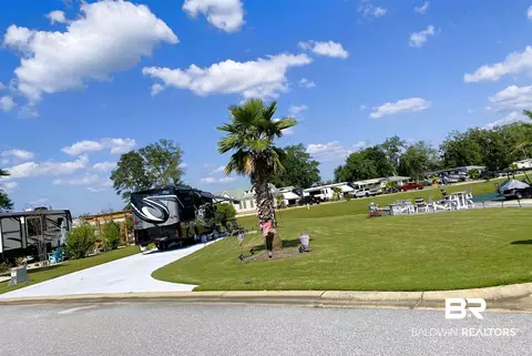 28121 Migratory Way, Elberta, AL 36530 photo 2