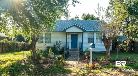 919 N 58th Ave, Pensacola, FL 32506