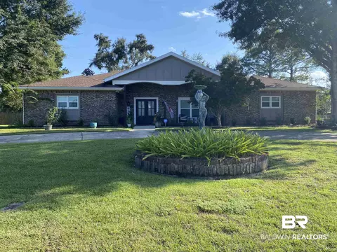 5118 Glenshire Dr, Loxley, AL 36551