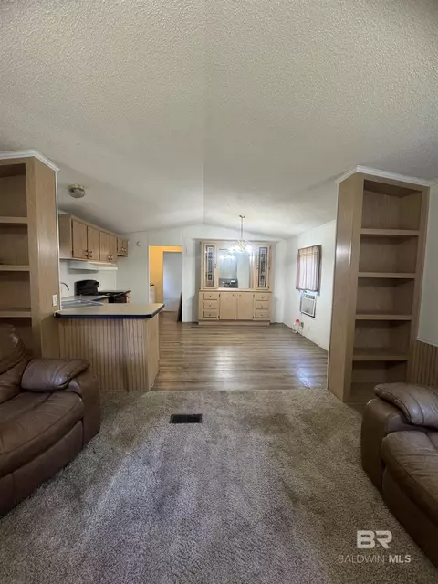 1067 County Road 7, Range, AL 36473 photo 3