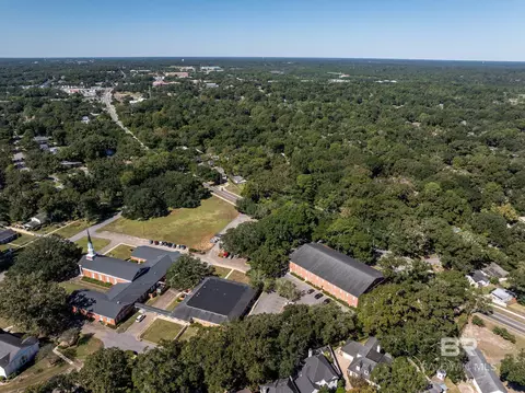 View/Area - 5211 S Border Dr, Mobile, AL 36608 photo 6 of 10