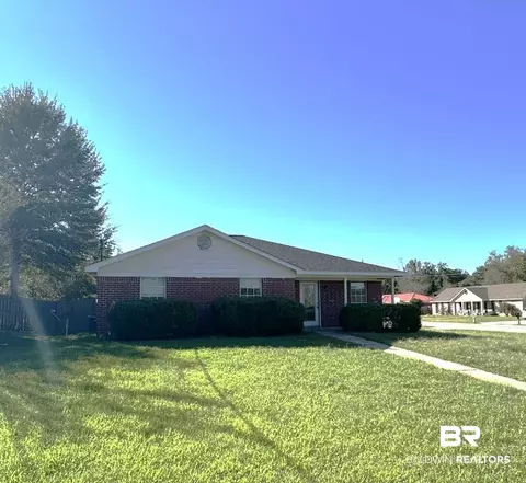 21778 Kelsey Dr, Robertsdale, AL 36567