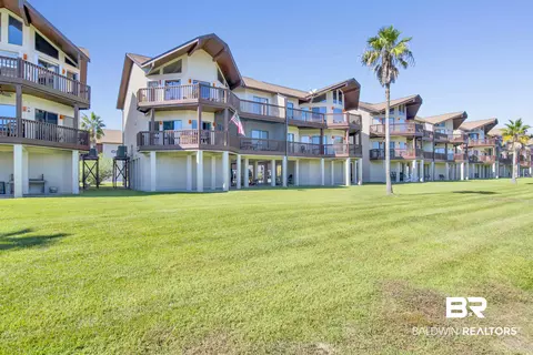 3806 Spinnaker Dr #202, Gulf Shores, AL 36542