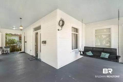 250 Tuttle Ave, Mobile, AL 36604 photo 4
