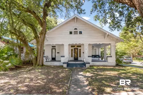250 Tuttle Ave, Mobile, AL 36604