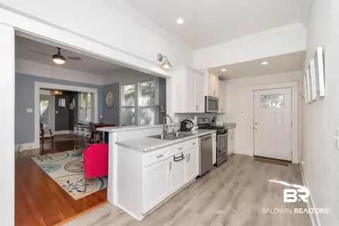 250 Tuttle Ave, Mobile, AL 36604 photo 17