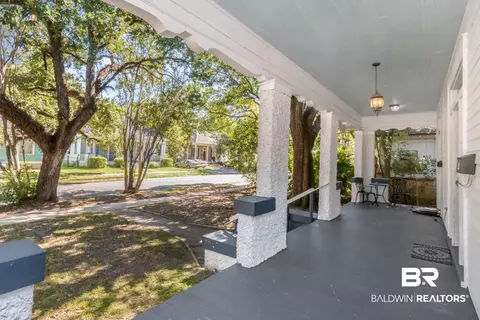 250 Tuttle Ave, Mobile, AL 36604 photo 3