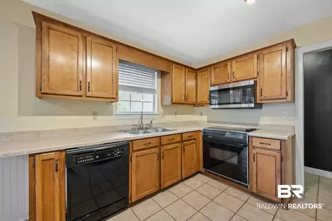 100 Montclair Loop, Daphne, AL 36526 photo 17