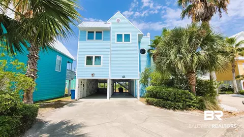 111 Blue Lagoon Dr, Gulf Shores, AL 36542
