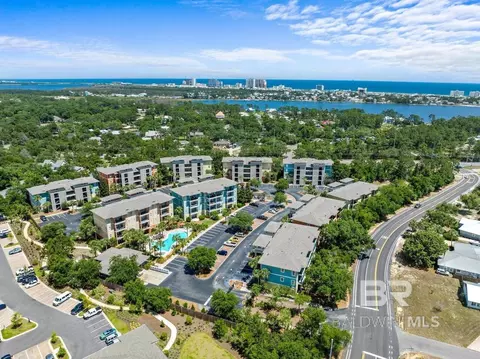 1430 Regency Dr #A301, Gulf Shores, AL 36542