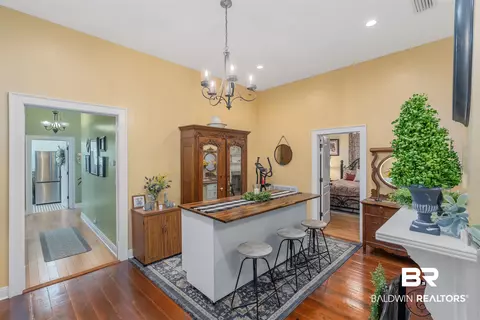 953 Old Shell Rd, Mobile, AL 36604 photo 11