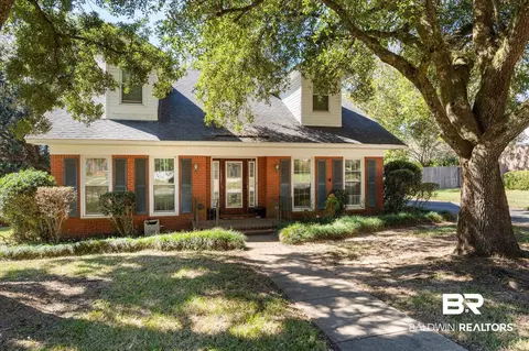 2020 Lighterwood Ct, Mobile, AL 36609