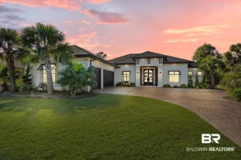 3820 Blue Heron Dr, Gulf Shores, AL 36542