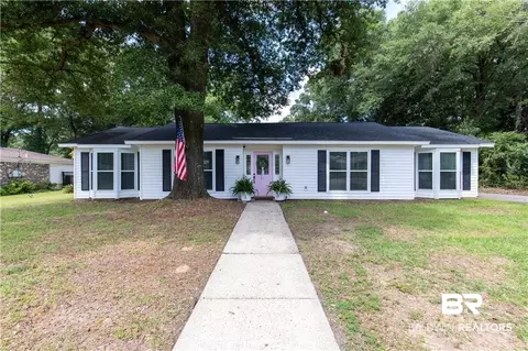 1624 Apex Dr, Mobile, AL 36693