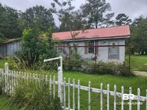 100 Mantel St, Brewton, AL 36426