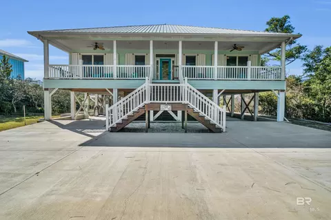 665 Cabana Beach Rd, Gulf Shores, AL 36542