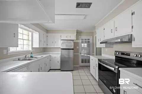 5406 Spring Dr, Mobile, AL 36693 photo 10