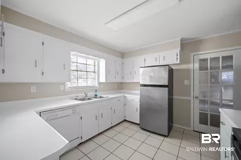 5406 Spring Dr, Mobile, AL 36693 photo 9
