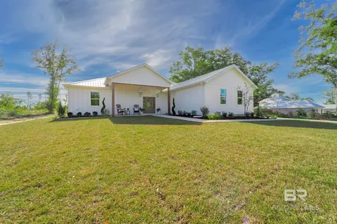 9263 Clarke Ridge Rd, Foley, AL 36535
