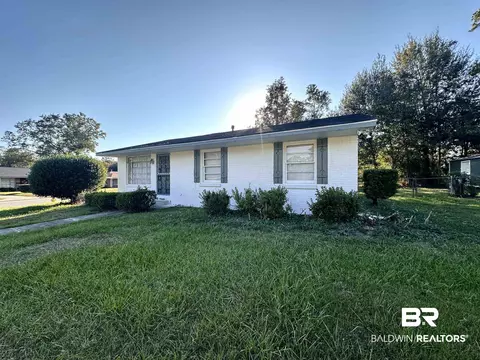 2250 Reve Dr, Mobile, AL 36617
