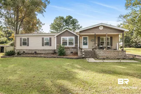 6921 Piney Woods Rd, Foley, AL 36535