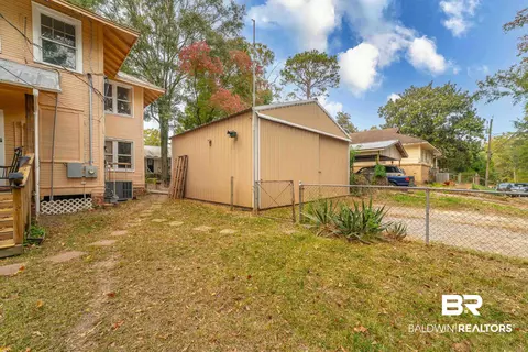 312 1st St, Chickasaw, AL 36611 photo 25