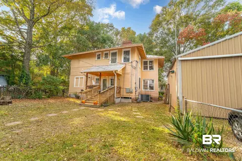 312 1st St, Chickasaw, AL 36611 photo 3