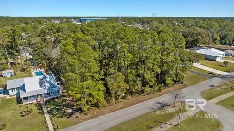 384 W 22nd Ave, Gulf Shores, AL 36542