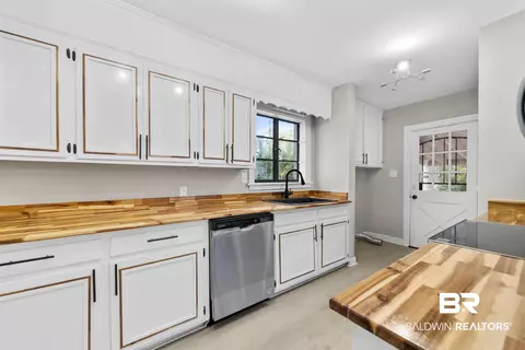 611 Morgan Ave, Mobile, AL 36606 photo 12