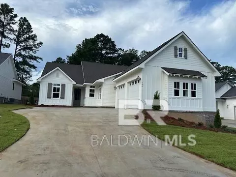 880 Geranium Dr, Fairhope, AL 36532