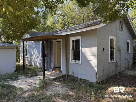 415 N Old Corry Field Rd, Pensacola, FL 32506