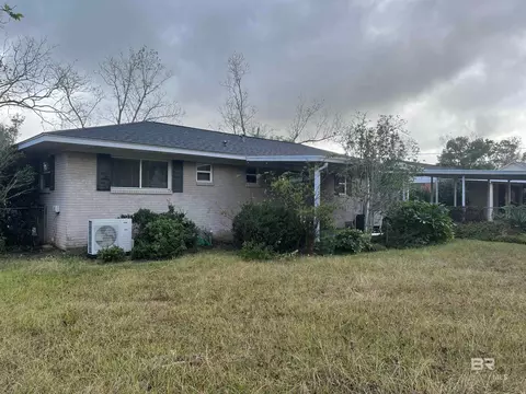 625 E Myrtle Ave, Foley, AL 36535 photo 10