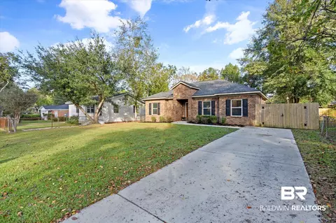 708 Fisher St, Mobile, AL 36607 photo 2