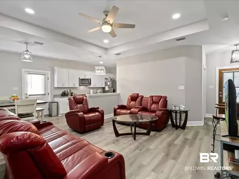 708 Fisher St, Mobile, AL 36607 photo 4