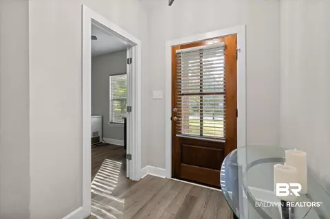 708 Fisher St, Mobile, AL 36607 photo 3