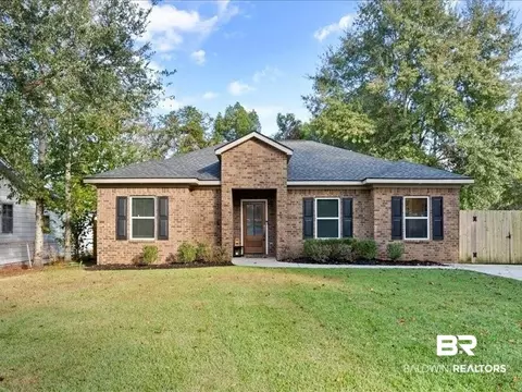 708 Fisher St, Mobile, AL 36607