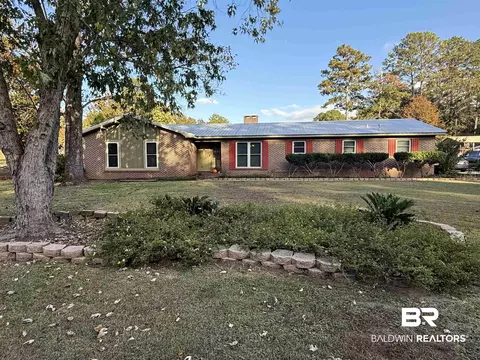 99 Clairmont Ave, Monroeville, AL 36460