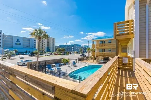 344 E Beach Blvd #14, Gulf Shores, AL 36542