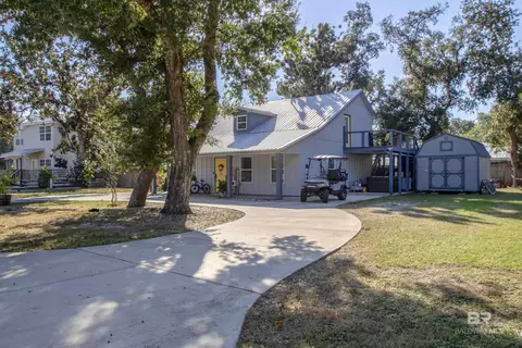 5325 Armadillo Ave, Orange Beach, AL 36561