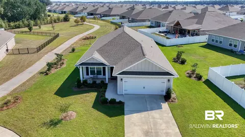 10990 Winning Colors Trl, Daphne, AL 36526
