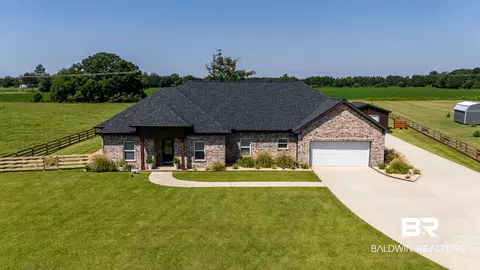 13189 Gopher Ct, Elberta, AL 36530
