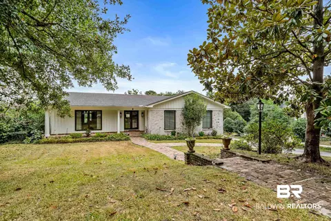 6 Springhill Ct, Mobile, AL 36608 photo 2