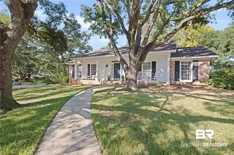 1724 Arlington Ct, Mobile, AL 36609