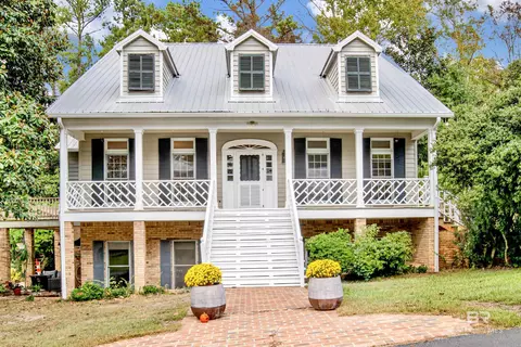 6925 Stedmans Ln, Fairhope, AL 36532