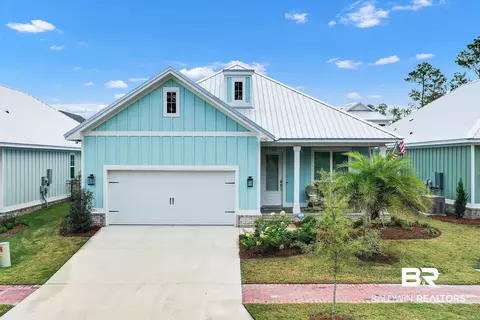 2542 Bienville Ave, Gulf Shores, AL 36542