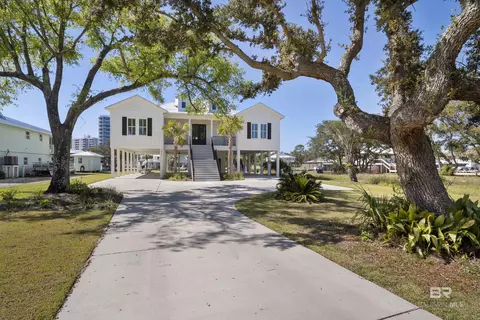 28353 Burkart Dr, Orange Beach, AL 36561