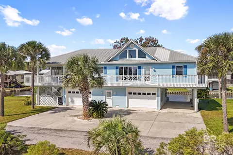 156 W 5th Ave, Gulf Shores, AL 36542
