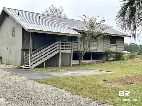 6896 Piney Woods Rd, Foley, AL 36535