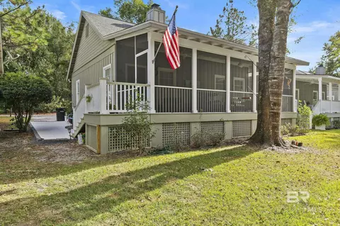 17341 Cabin Rd, Loxley, AL 36551